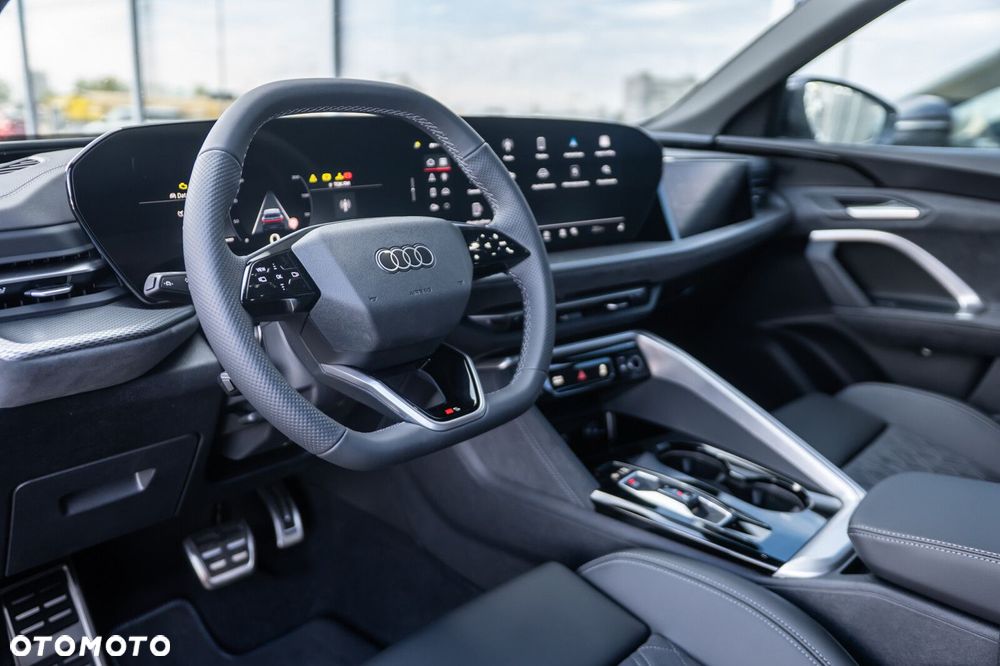 Audi Q5 Sportback - 16