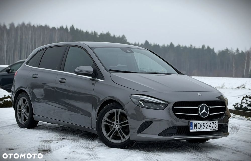 Mercedes-Benz Klasa B 180 7G-DCT Progressive - 14