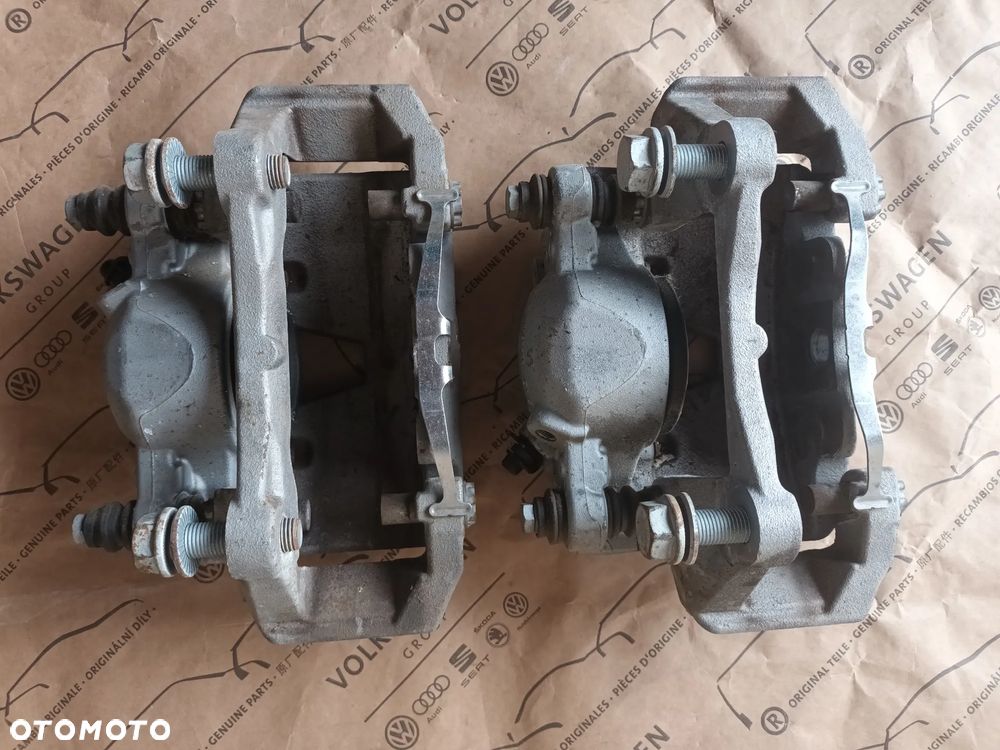 Zacisk hamulcowy przód Audi A6 C7 4G Lift TRW 0508/A 4G0105BM 4G0106BM 28km - 2