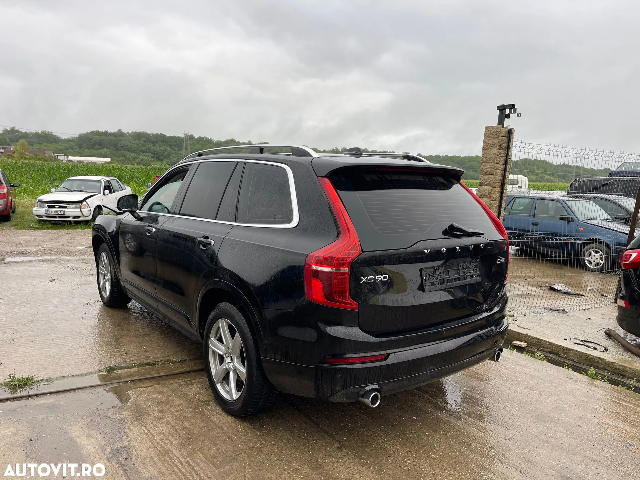 Dezmembrez VOLVO Xc90 II Model 2015-2021 Diesel 2.0 d - 4