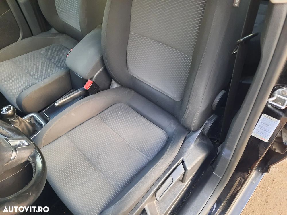 Volkswagen Golf Plus 1.4 Edition - 14