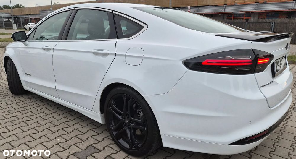 Ford Mondeo - 2