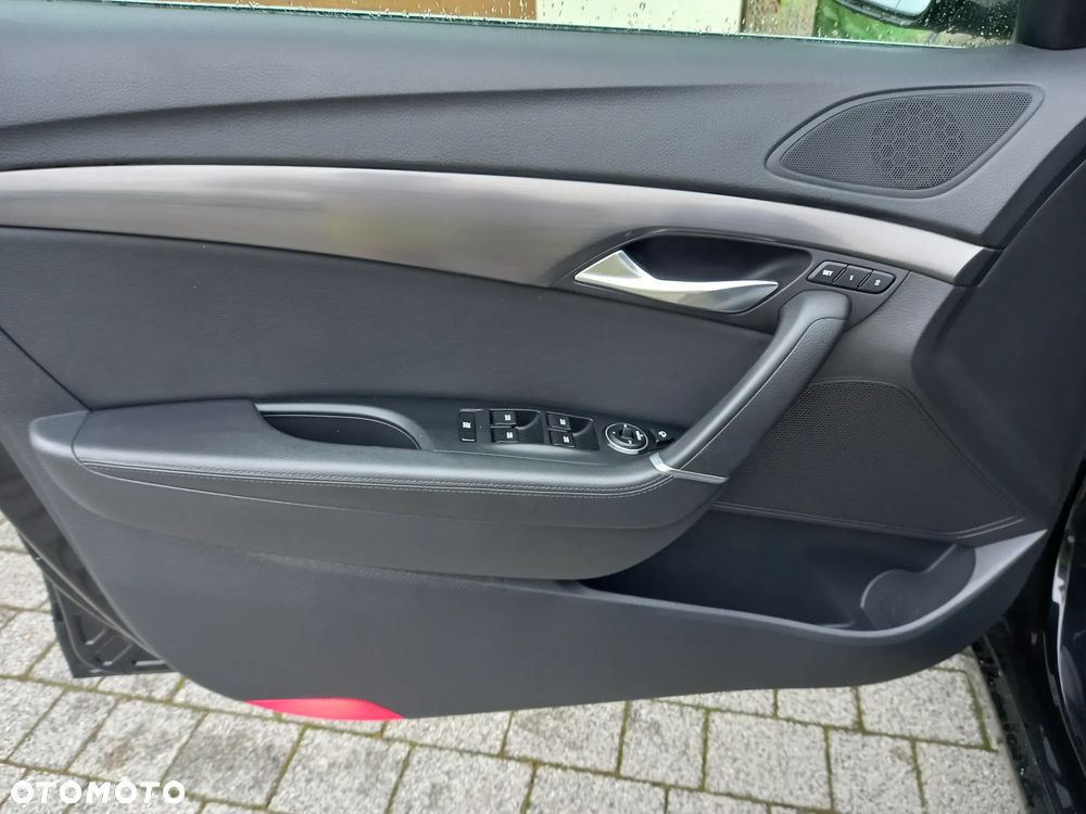 Hyundai i40 Kombi 1.7 CRDi Premium - 23
