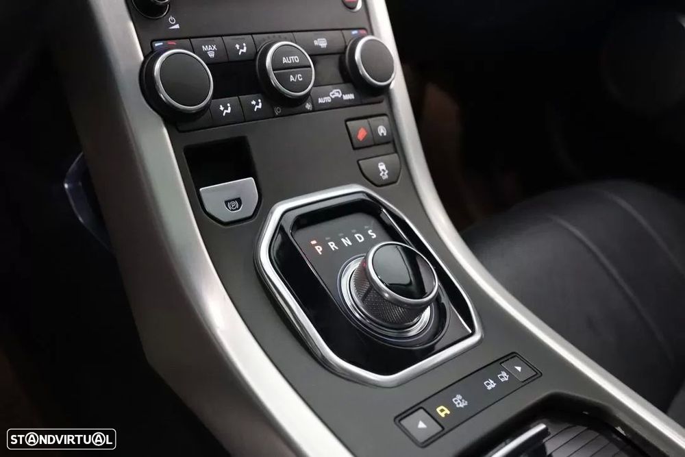 Land Rover Range Rover Evoque - 21