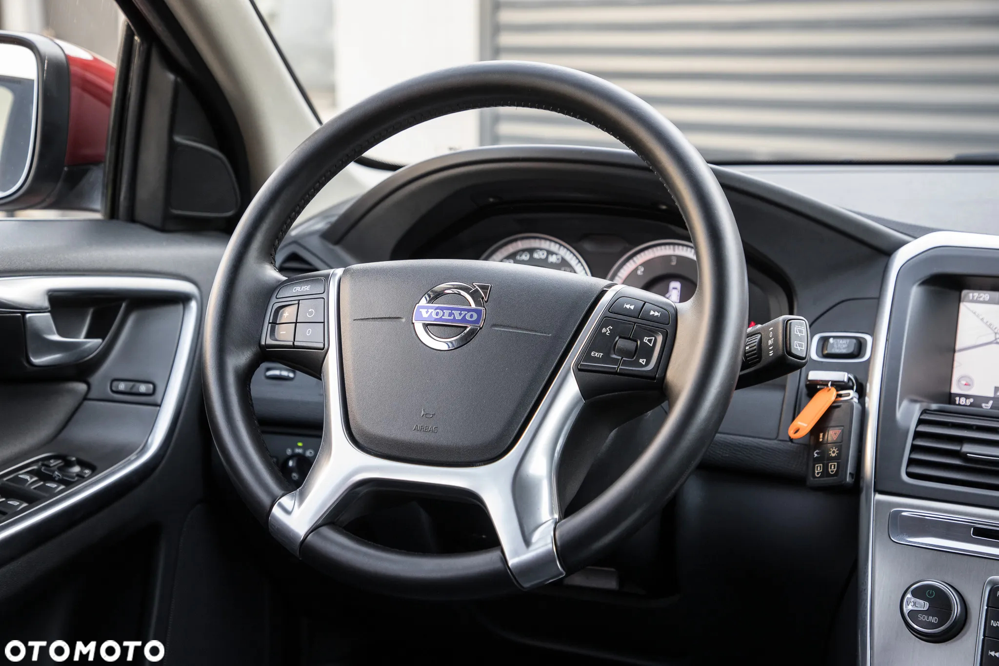 Volvo XC 60 2.4D AWD Summum - 28