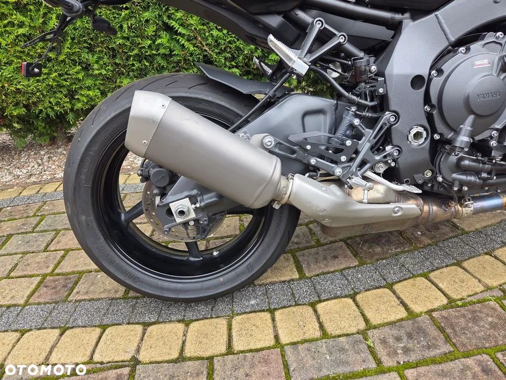 Yamaha MT - 8