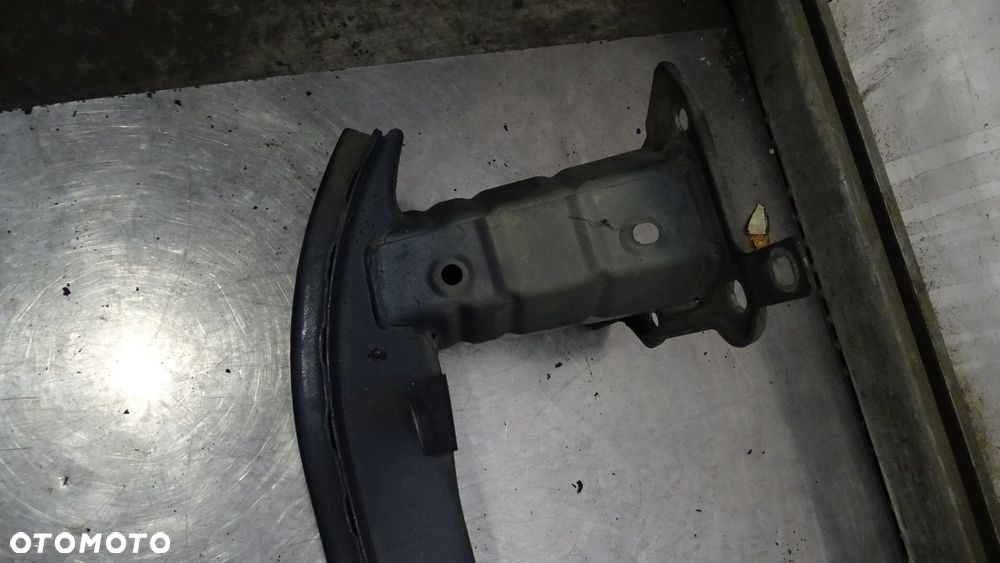 BELKA POD ZDERZAK PRZEDNI VOLVO S40 II 2.0 - 8