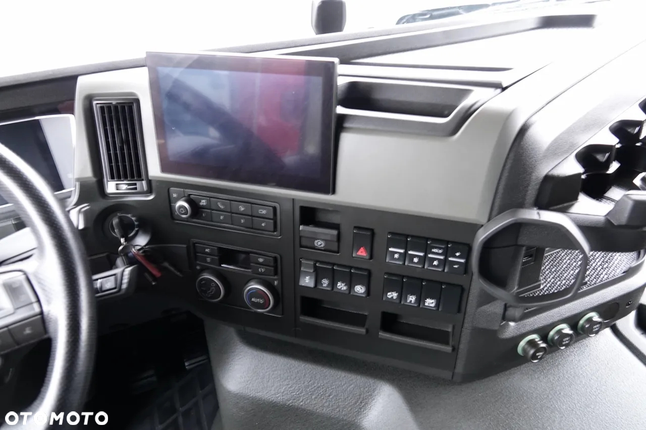 Volvo FM 380 / ZESTAW TANDEM / 120 M3 / PRZEJAZDOWY / KLIMA POSTOJOWA / PO ZŁOTYM KONTRAKCIE SERWISOWYM / NOWY MODEL - 34