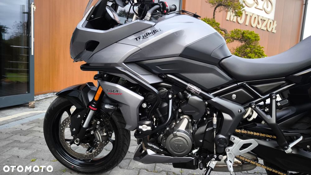 Triumph Tiger - 15