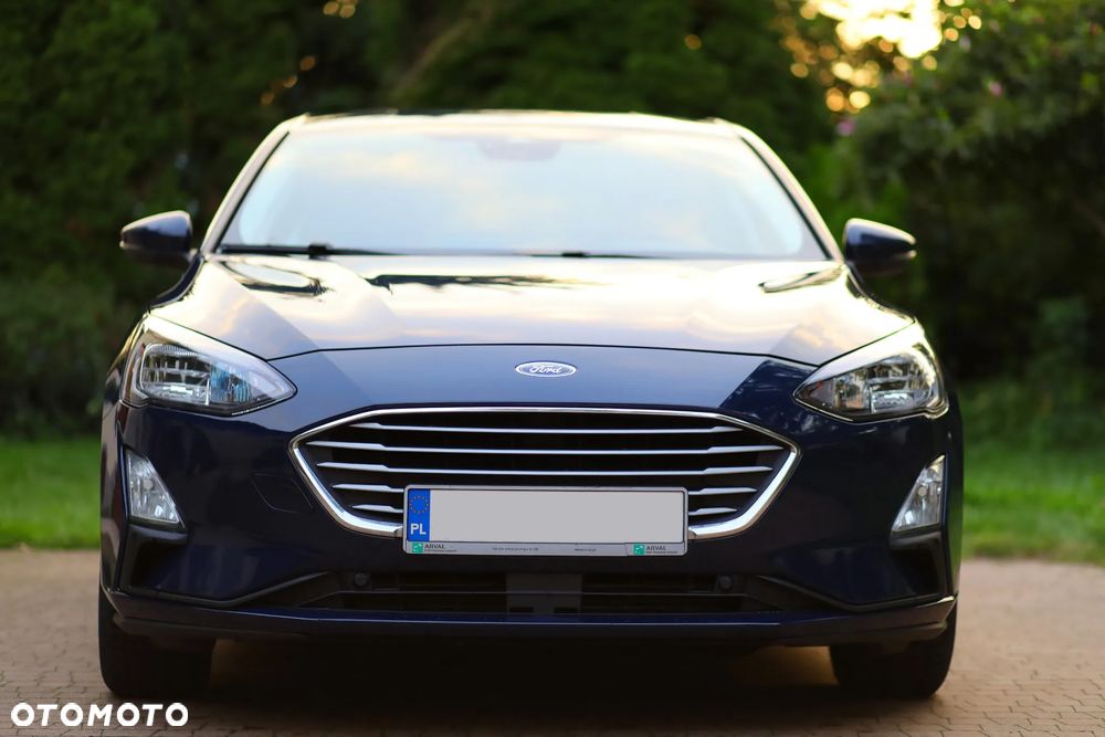 Ford Focus 1.0 EcoBoost Connected - 36