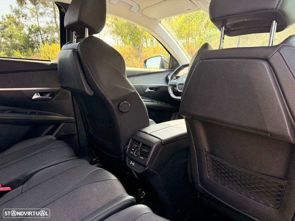Peugeot 5008 PureTech 130 EAT8 Stop & Start Allure Pack - 15