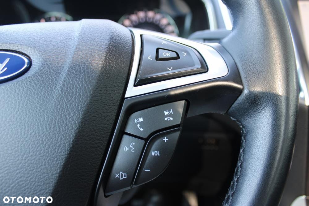 Ford S-Max - 25