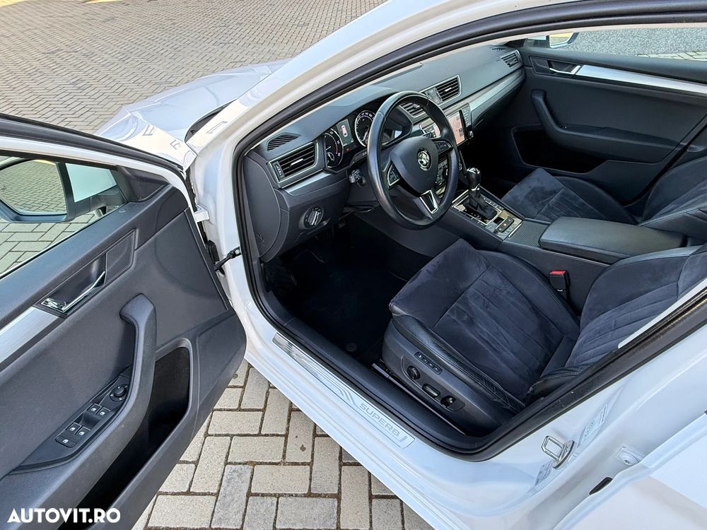 Skoda Superb 2.0 TDI DSG Sportline - 6