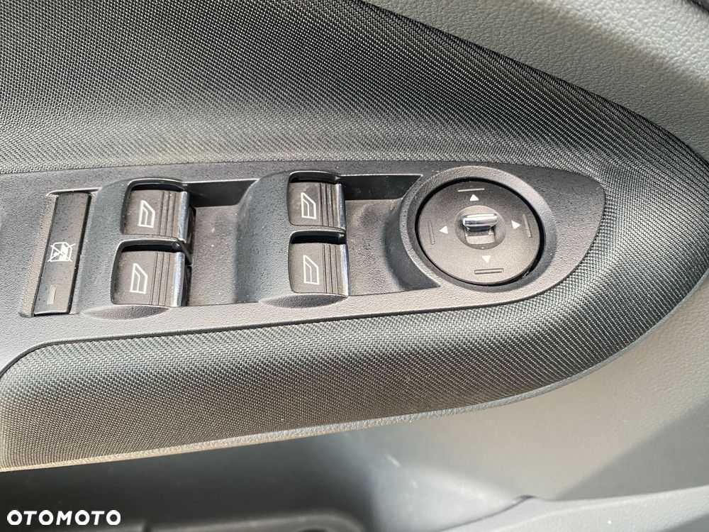 Ford C-MAX - 22