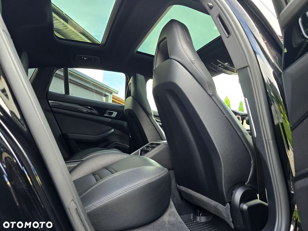 Porsche Panamera - 10