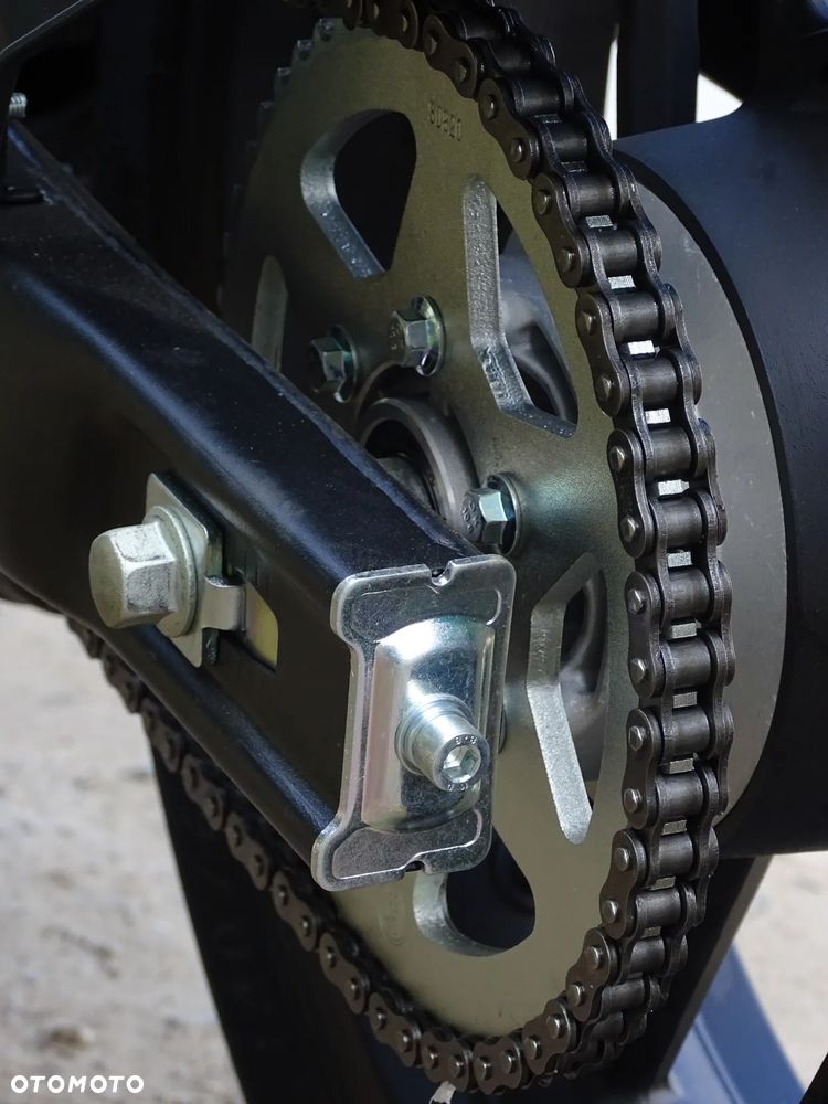 VOGE R125 - 10