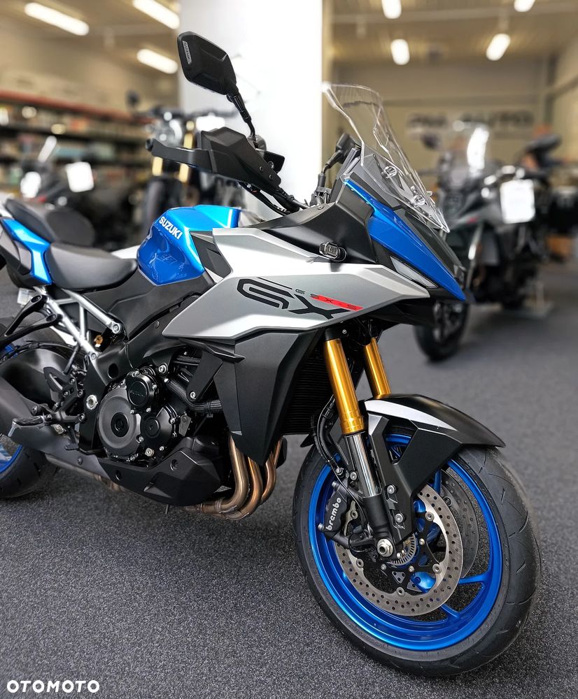 Suzuki GSX 1000 - 4
