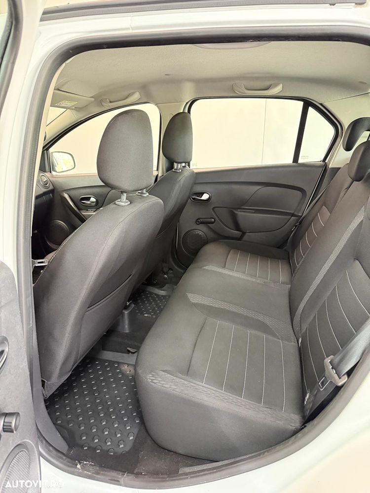 Dacia Logan 1.5 Blue dCi Laureate - 11