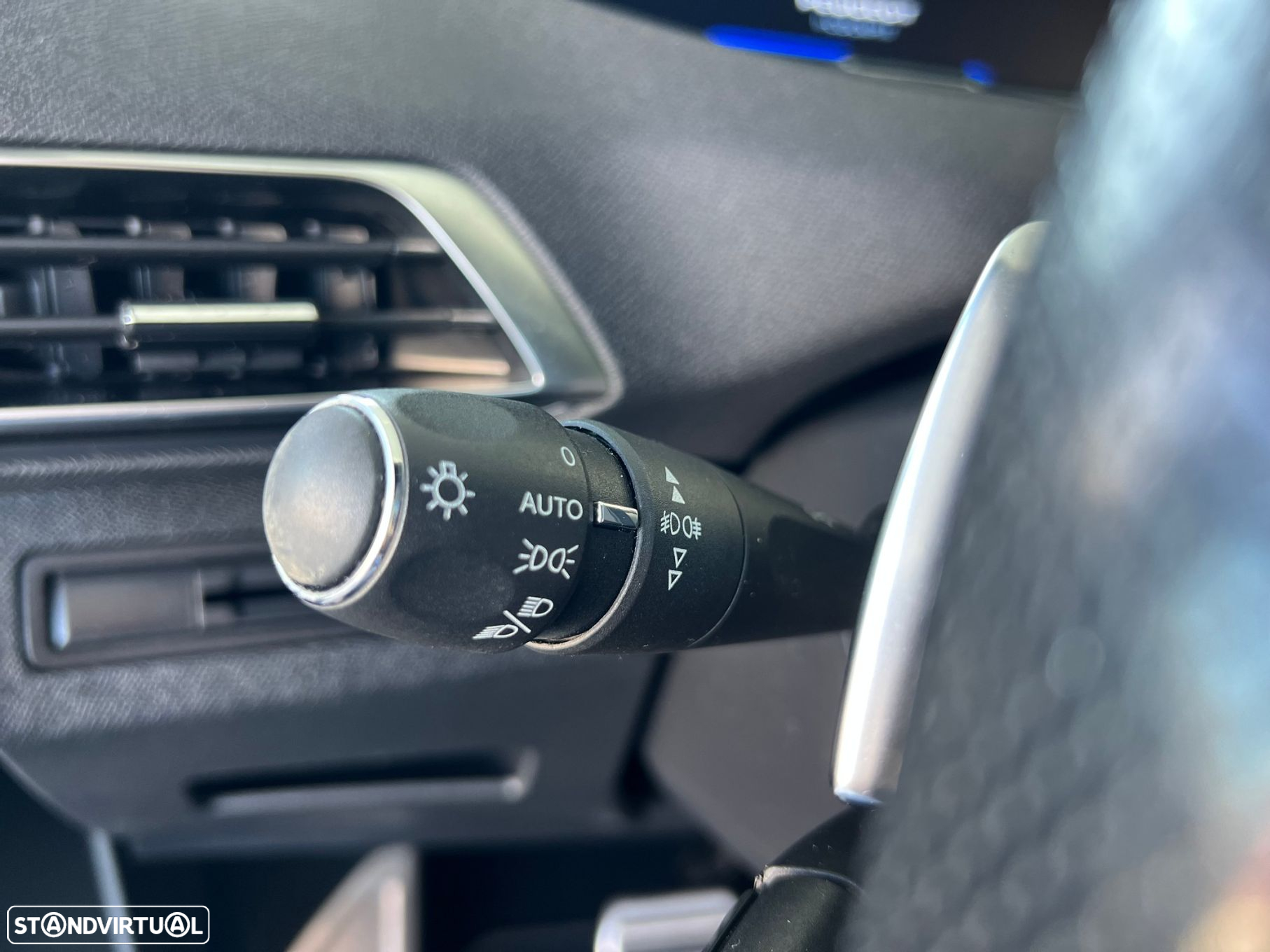Peugeot 3008 1.5 BlueHDi GT Line EAT8 - 19
