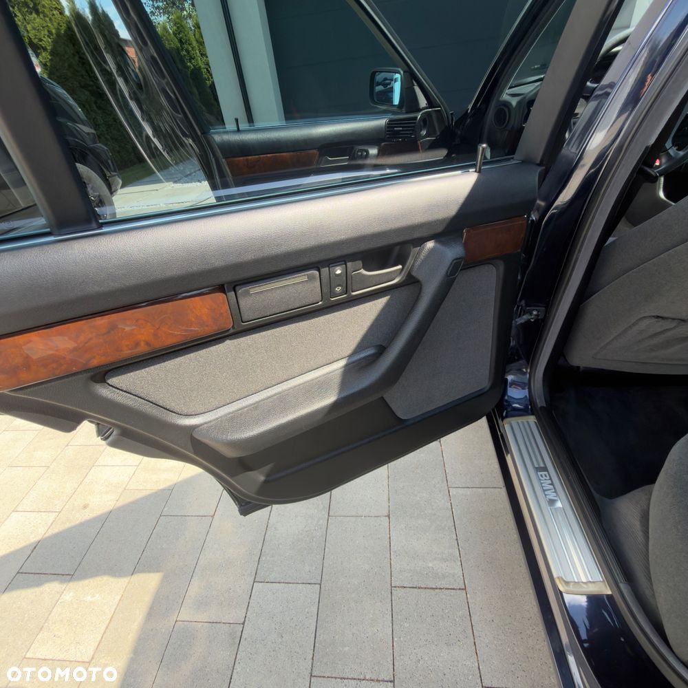 BMW Seria 5 530i V8 - 15