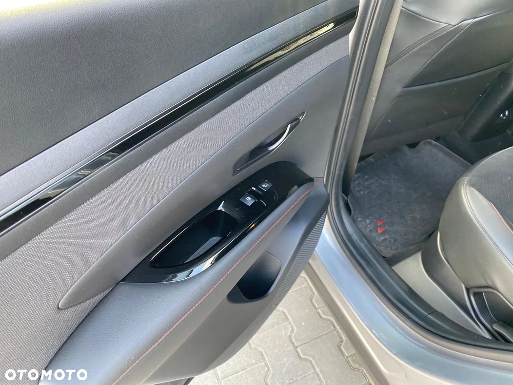 Hyundai Tucson 1.6 T-GDi HEV N Line 2WD - 13