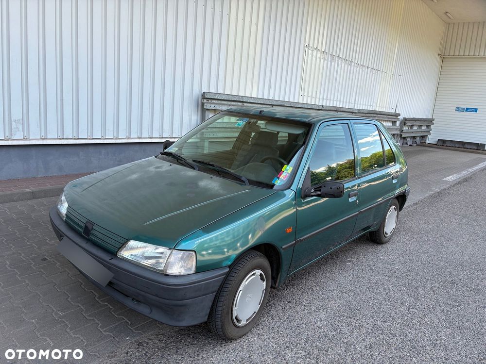 Peugeot 106 - 1