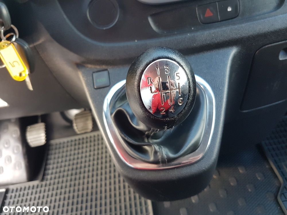 Renault TRAFIC - 20