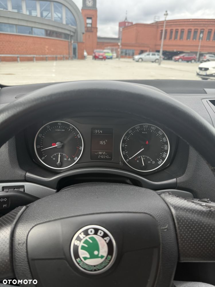 Skoda Octavia - 8