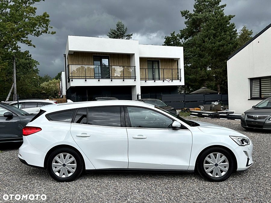 Ford Focus 1.5 EcoBlue Start-Stopp-System COOL&CONNECT - 3