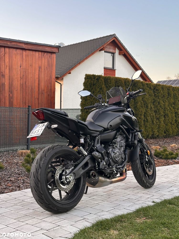 Yamaha MT - 2