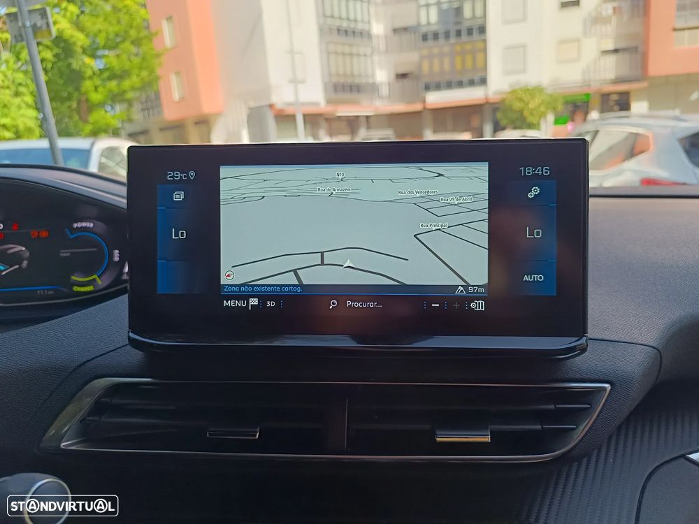 Peugeot 3008 1.2 Hybrid Allure e-DCS6 - 45