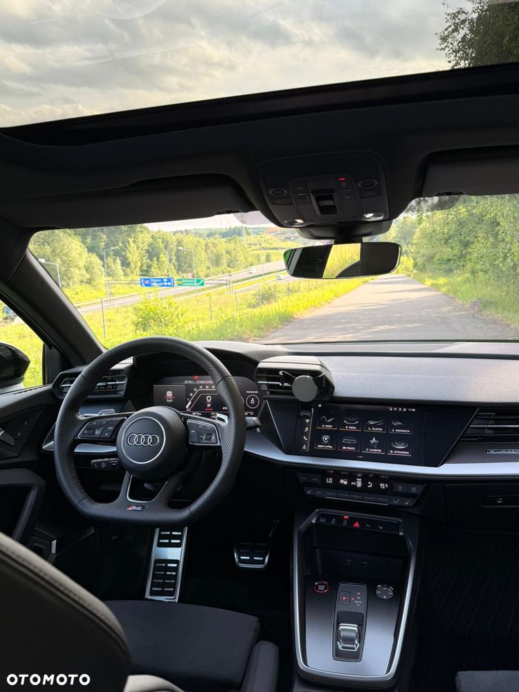 Audi RS3 Limousine - 19