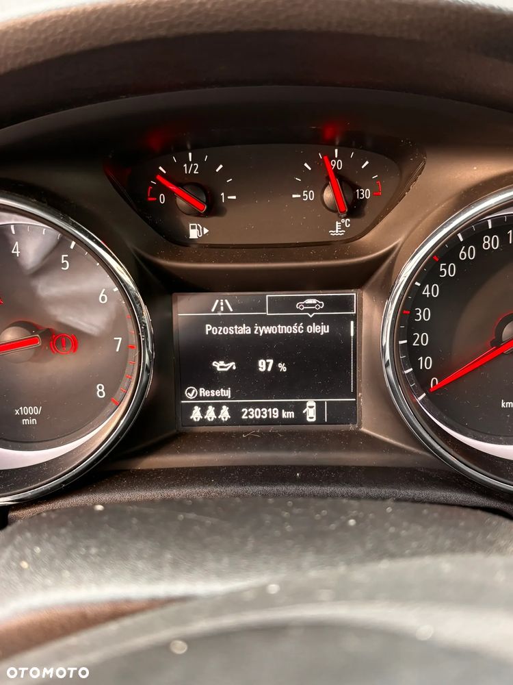 Opel Astra 1.4 T Enjoy - 17