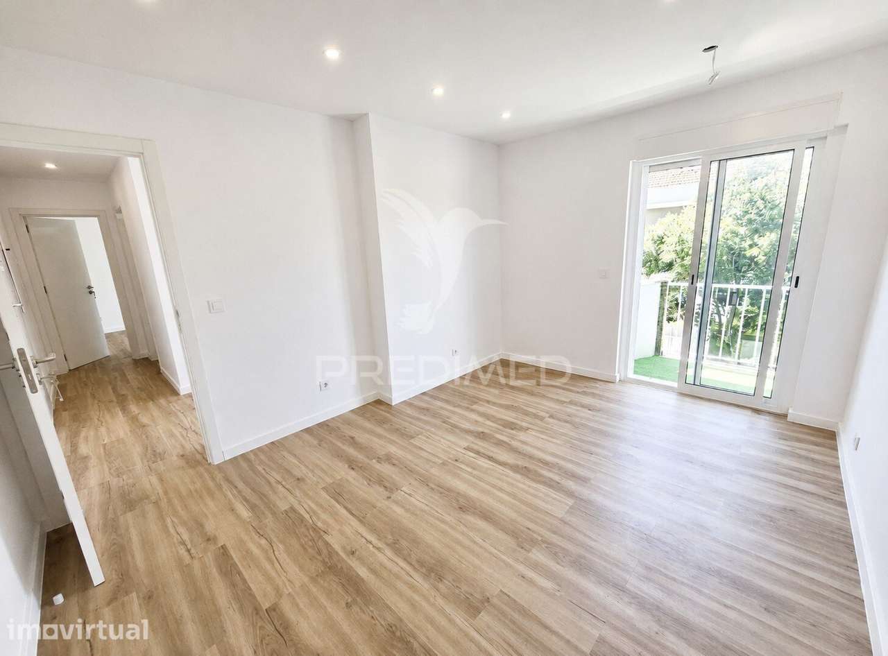 Apartamento T2 renovado em Águas Livres - Grande imagem: 3/5
