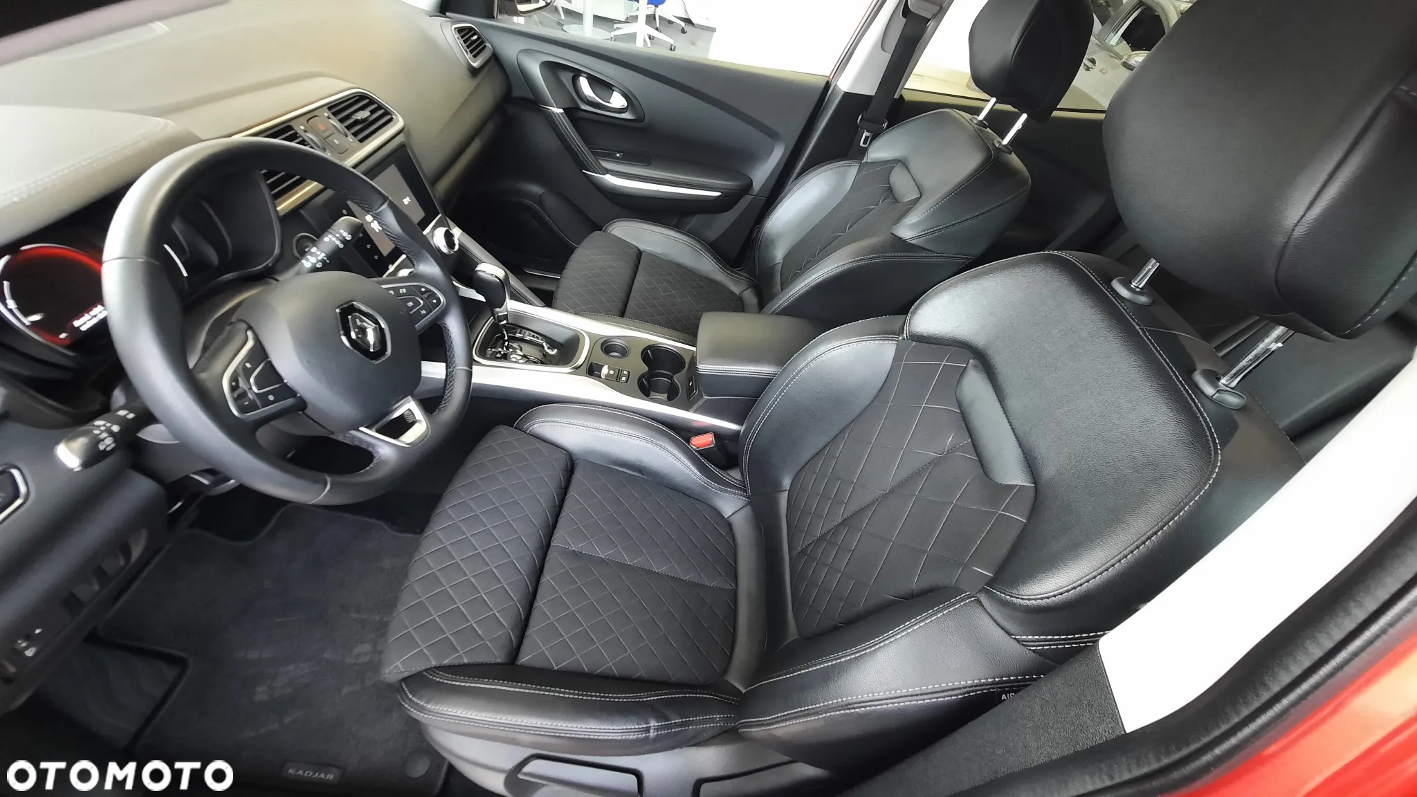 Renault Kadjar TCe 160 GPF EDC TECHNO - 18