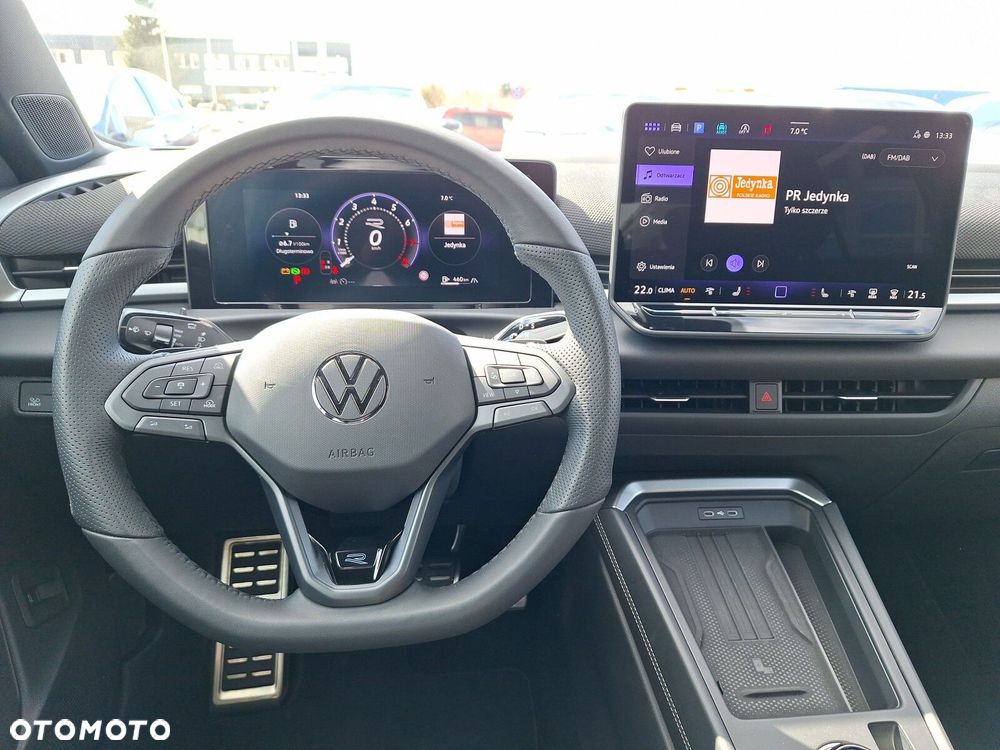 Volkswagen T-Roc - 13