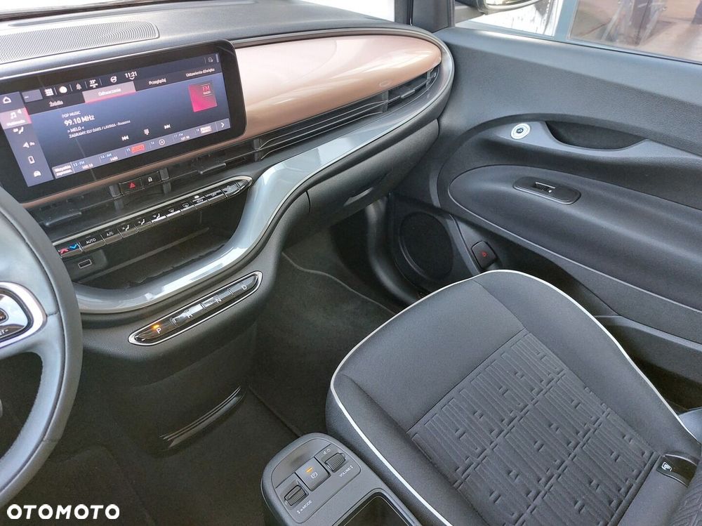 Fiat 500e - 17