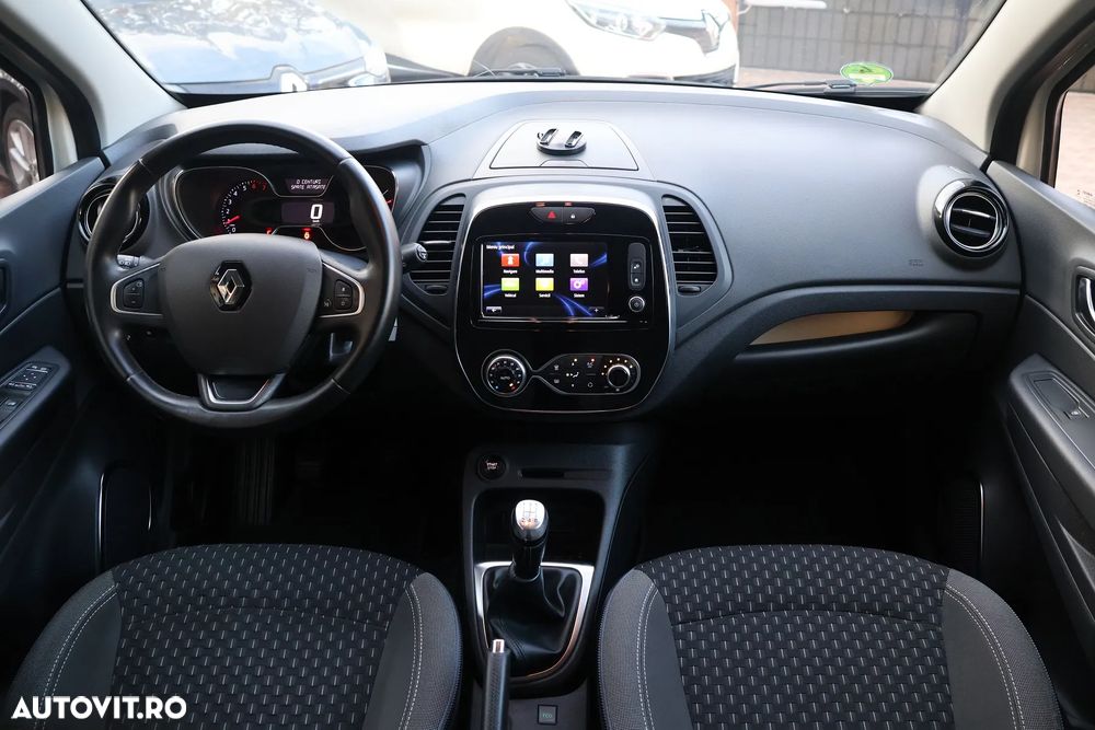 Renault Captur (ENERGY) TCe 90 INTENS - 4