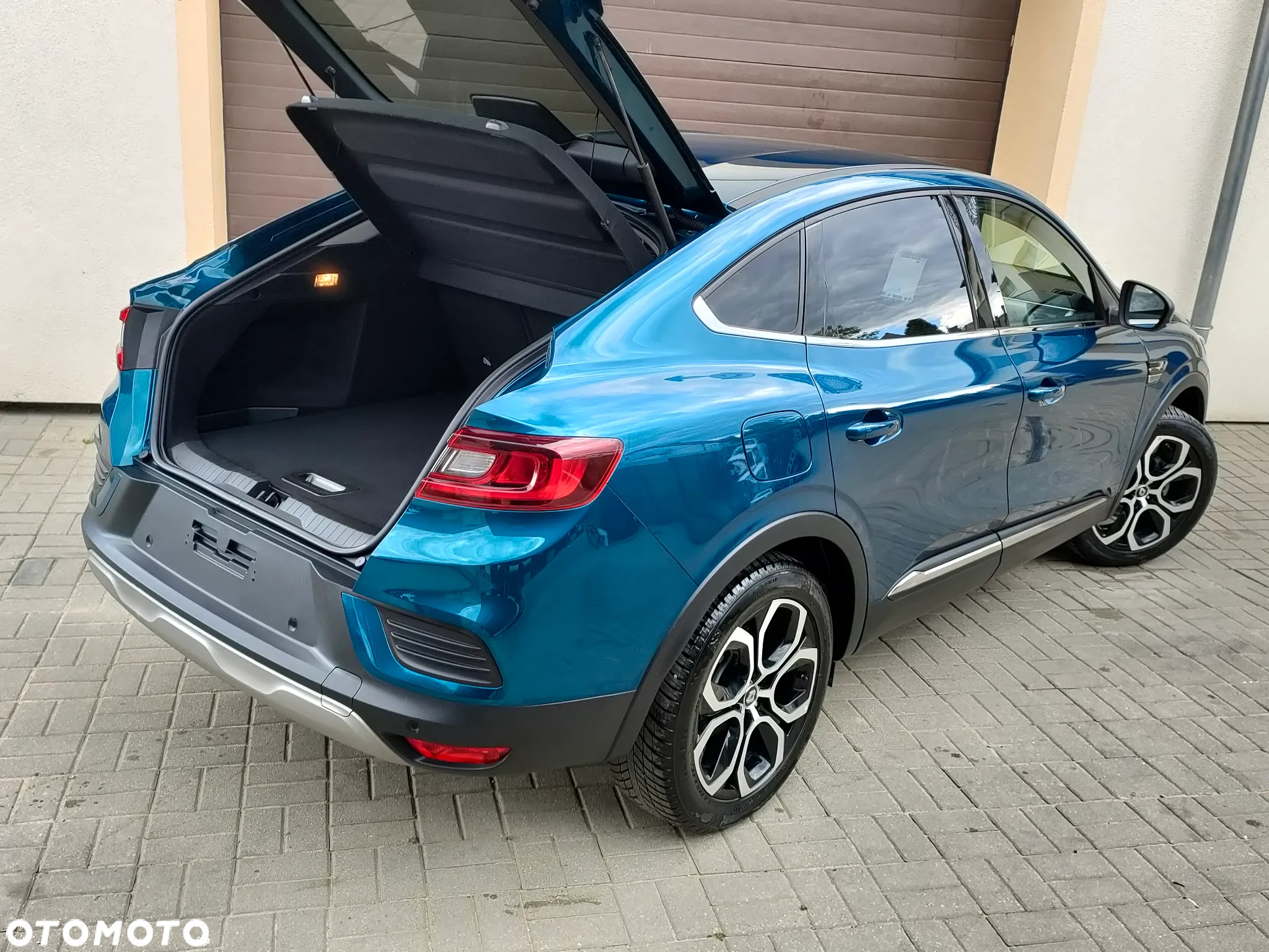 Renault Arkana TCe Mild Hybrid 140 EDC Techno - 36