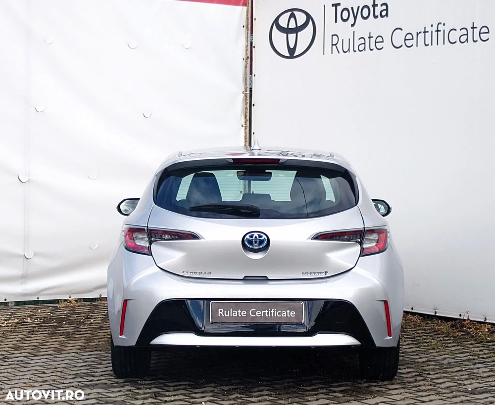 Toyota Corolla 1.8 HSD Dynamic - 6