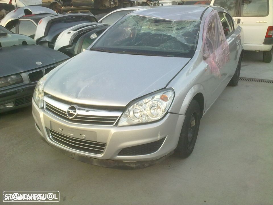 Traseira / Frente /Interior Opel Astra H 2009 - 1