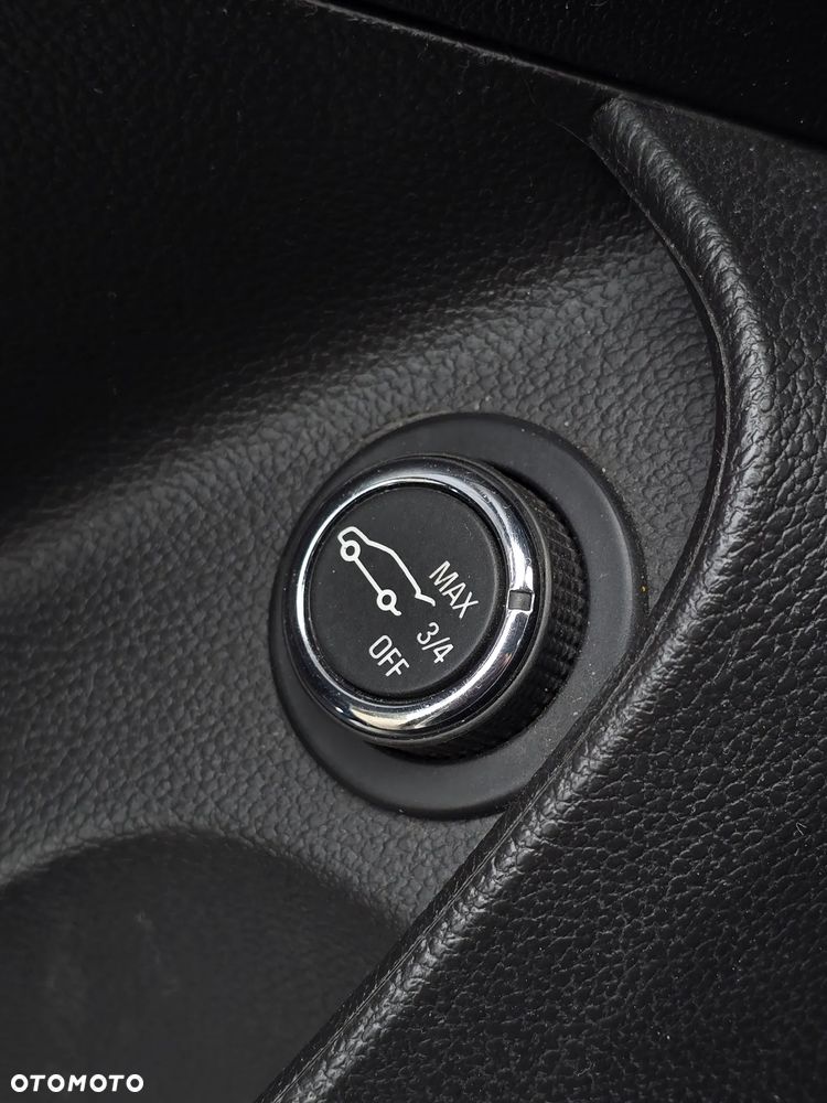 Opel Insignia 2.0 CDTI Cosmo 4x4 S&S - 28