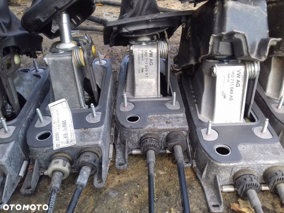 WYBIERAK LEWAREK LINKI VW 1K0711049 AT AS AR BG - 4