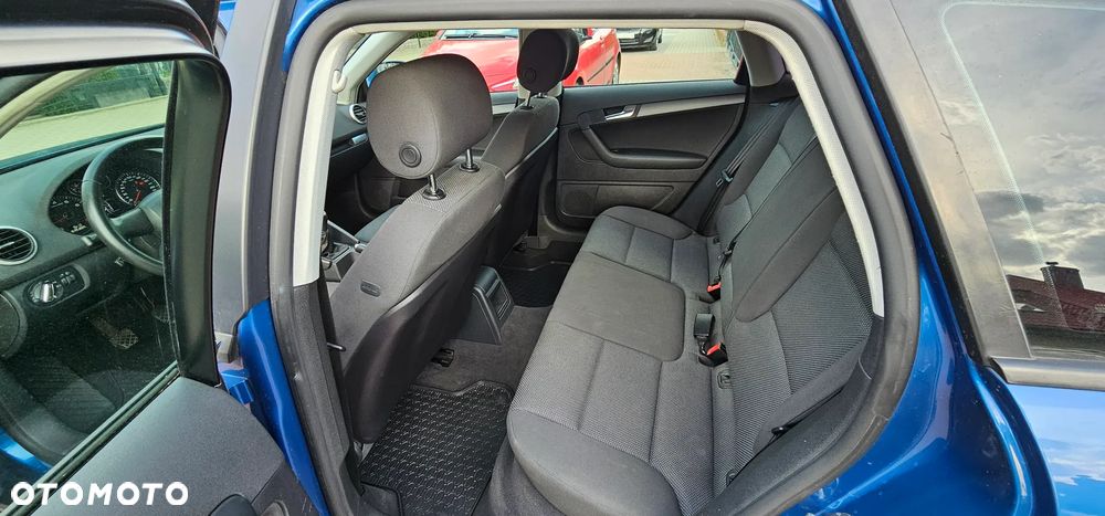 Audi A3 Sportback 1.6 Attraction - 17
