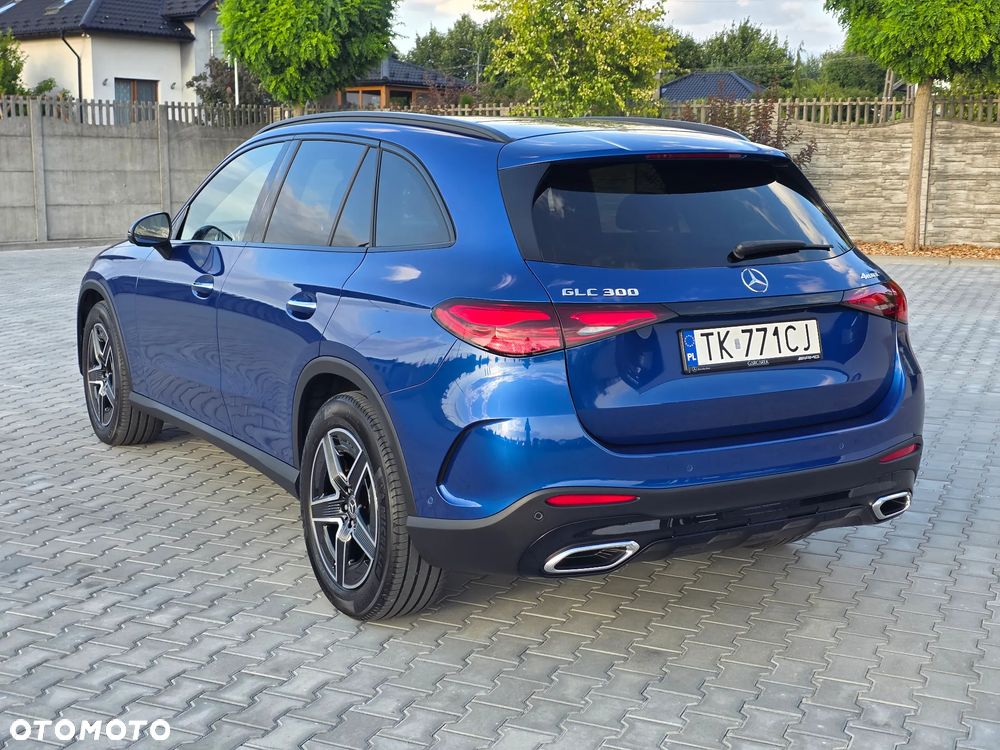 Mercedes-Benz GLC 300 mHEV 4-Matic AMG Line - 4