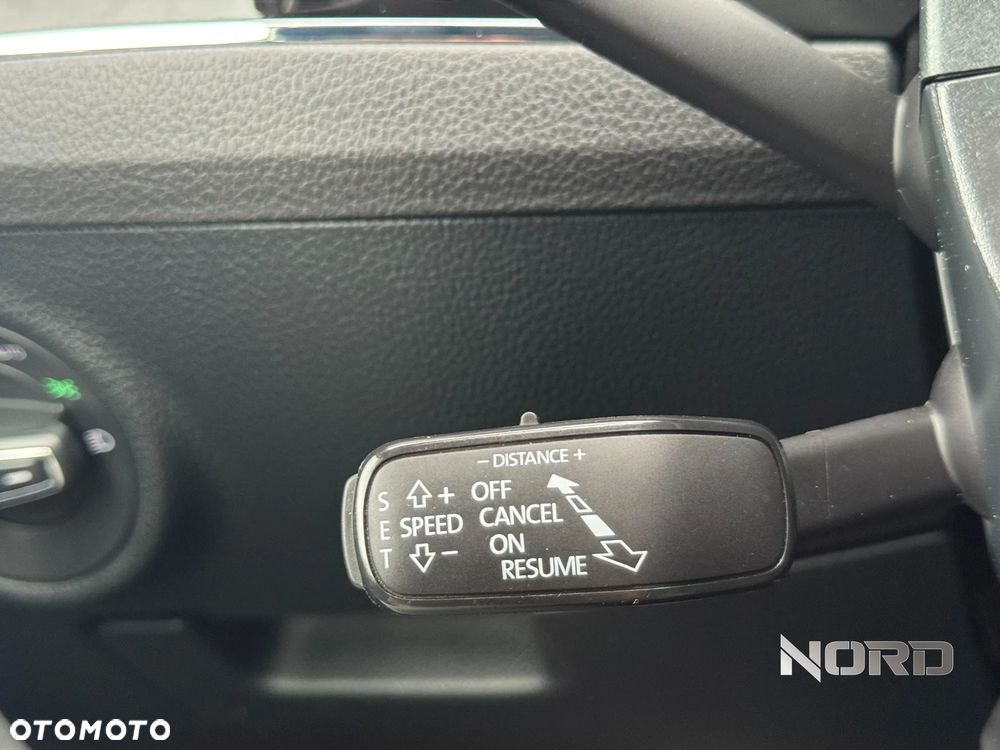 Skoda Superb 2.0 TDI 4x4 DSG L&K - 25