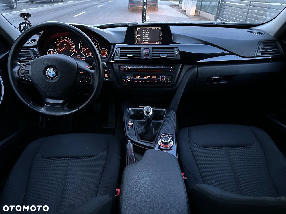 BMW Seria 3 316d - 9