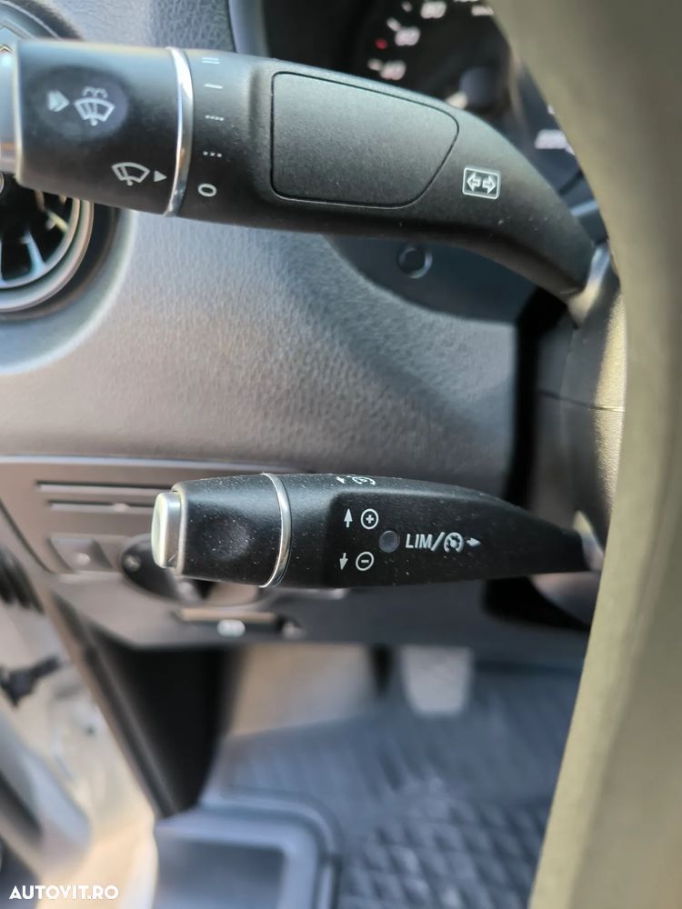 Mercedes-Benz Vito - 12