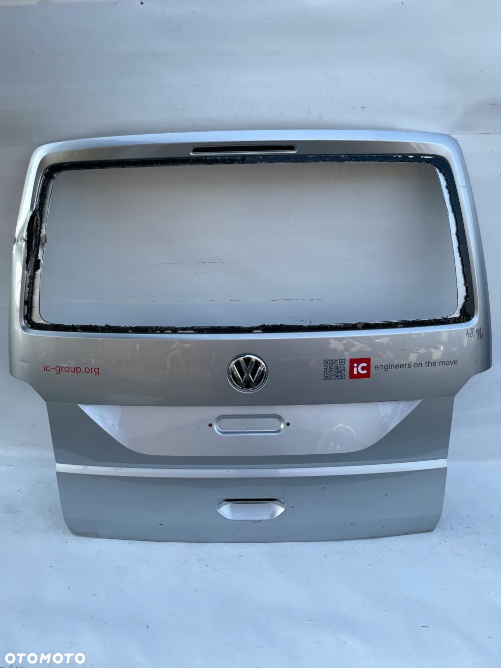 VW Multivan T6 15-21 klapa bagażnika 7E0827105C - 1