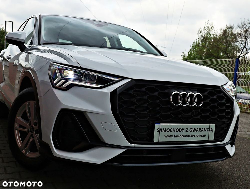 Audi Q3 Sportback - 15